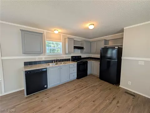 Kitchen - 215 Cedar Brook Dr, Elyria, OH 44035 photo 1 of 1