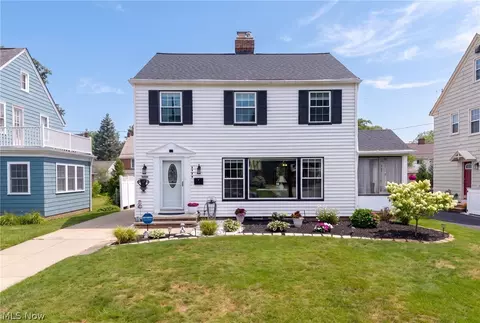 3326 Avalon Rd, Shaker Heights, OH 44120