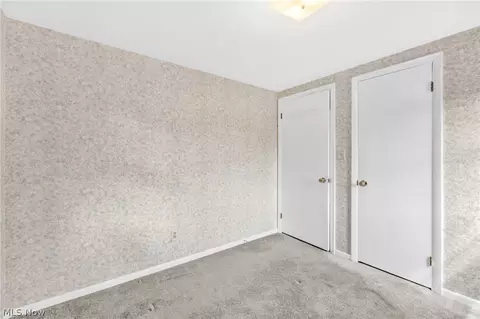 Bedroom - 426 E Mohawk Dr, Malvern, OH 44644 photo 6 of 6