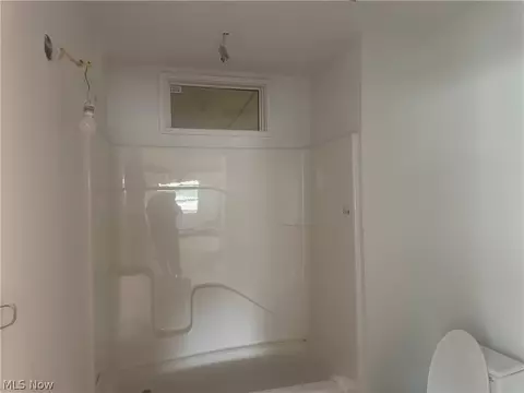 285 Poland Ave, Struthers, OH 44471 photo 6