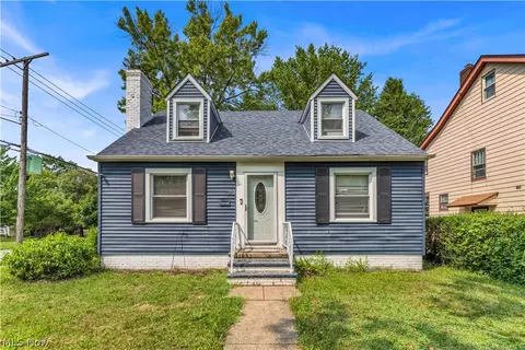 3731 Lowell Rd, Cleveland Heights, OH 44121