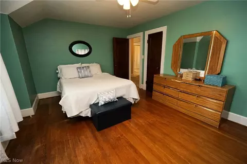 Bedroom - 354 Cornell Ave, Elyria, OH 44035 photo 2 of 8