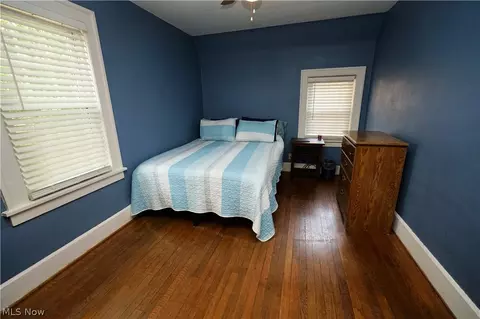 Bedroom - 354 Cornell Ave, Elyria, OH 44035 photo 7 of 8