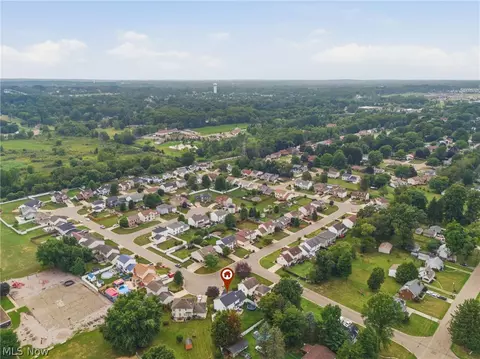 View/Area - 2014 48th St NE, Canton, OH 44705 photo 3 of 4