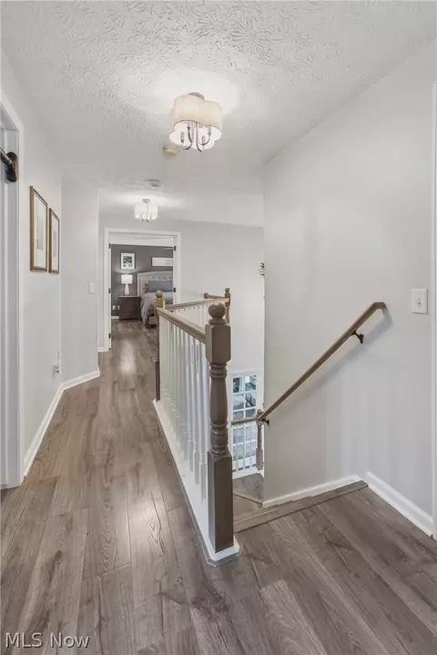 Entry Way - 2014 48th St NE, Canton, OH 44705 photo 4 of 4