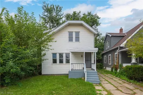 3392 W 91st St, Cleveland, OH 44102