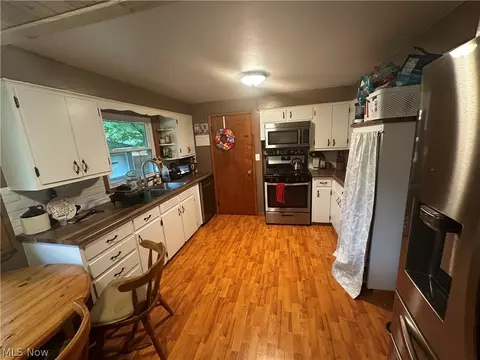 9581 Colton Rd, Windham, OH 44288 photo 8