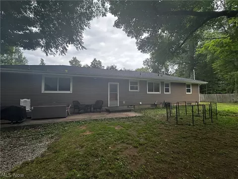 9581 Colton Rd, Windham, OH 44288 photo 4
