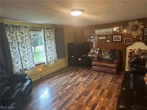 9581 Colton Rd, Windham, OH 44288 photo 7
