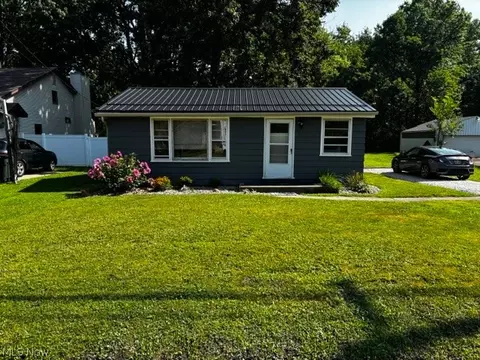 14601 Gaskill Dr NE, Alliance, OH 44601