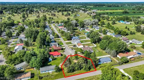 468 Stallion Ct, Lagrange, OH 44050 photo 6