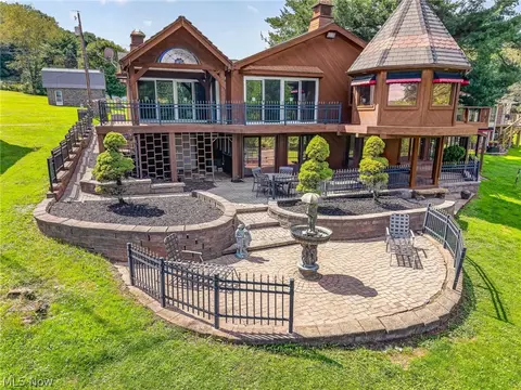 1436 Magnolia Rd SW, Dellroy, OH 44620