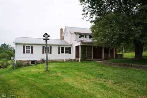 1071 Allgyer Rd SE, Gnadenhutten, OH 44629
