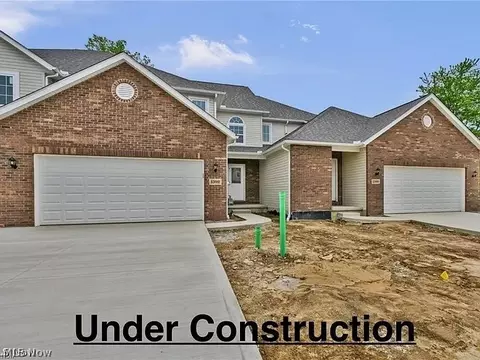 1402 Mussel Shoals Dr, Brunswick, OH 44212