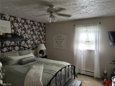 Bedroom - 674 Cook Ave, Boardman, OH 44512 photo 1 of 1