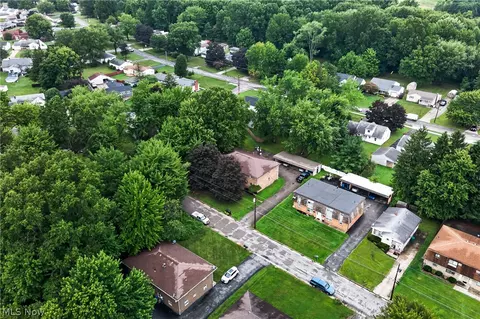 View/Area - 674 Cook Ave, Boardman, OH 44512 photo 3 of 6