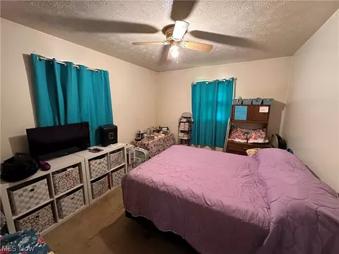 Bedroom - 681 Cook Ave, Boardman, OH 44512 photo 2 of 2