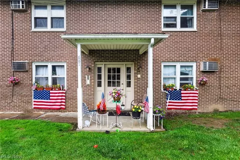 Exterior - 681 Cook Ave, Boardman, OH 44512 photo 1 of 5