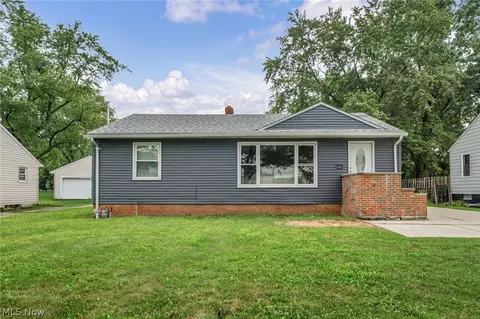 22009 Miles Rd, North Randall, OH 44128