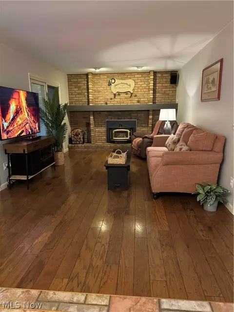 Living - 8420 W Ridge Rd, Elyria, OH 44035 photo 1 of 1
