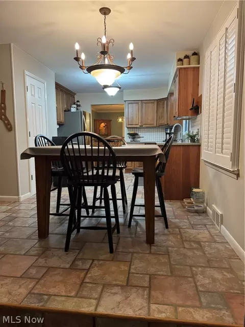 Dining - 8420 W Ridge Rd, Elyria, OH 44035 photo 2 of 2