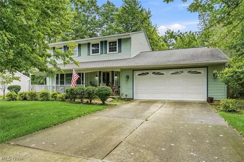 5066 Creekside Blvd, Brunswick Hills, OH 44212