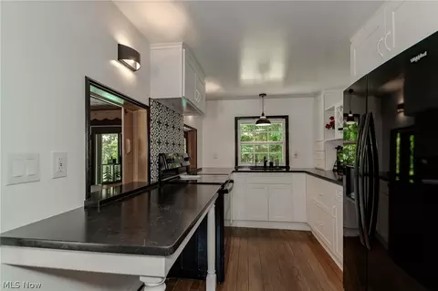 Kitchen - 37075 Skyline Dr, Willoughby Hills, OH 44094 photo 1 of 3