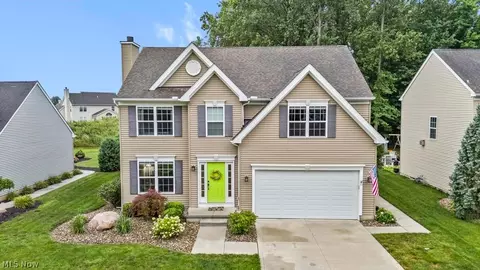33269 Canterbury Rd, Avon Lake, OH 44012