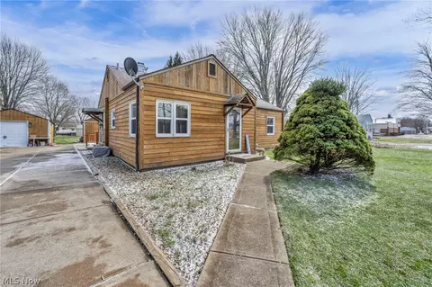 1325 Hadcock Rd, Brunswick, OH 44212