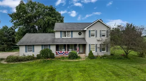 4429 Deerfield Ave NW, North Lawrence, OH 44666