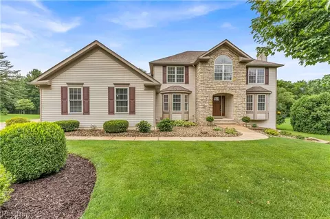 2940 Robert Gary Ct, Medina, OH 44256