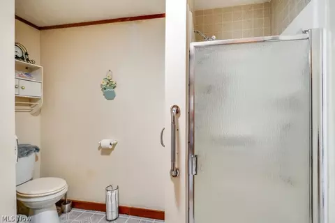 Bath - 219 Scranton Ave, Minerva, OH 44657 photo 2 of 4