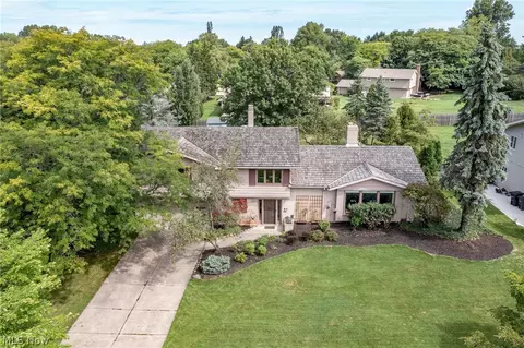24653 Meldon Blvd, Beachwood, OH 44122