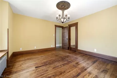 Bedroom - 425 West Ave, Elyria, OH 44035 photo 2 of 7