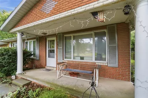 Exterior - 1472 Feeman Ave, Lima, OH 45805 photo 1 of 9