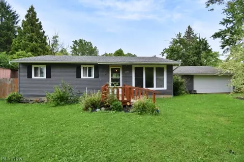 12975 Caves Rd, Chesterland, OH 44026