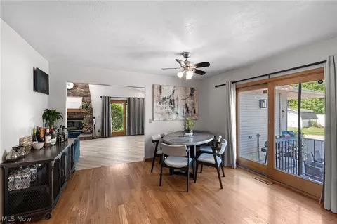Dining - 509 William, Lagrange, OH 44050 photo 1 of 1