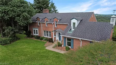 123 Homewood Ave, Steubenville, OH 43952