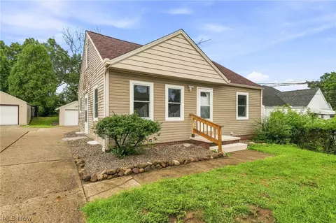 1534 Norwood Pl NW, Canton, OH 44709