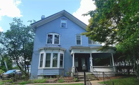 207 Washington St, Marietta, OH 45750