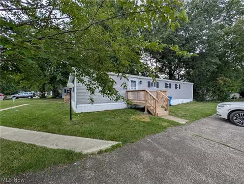 100 Chaucer 116, Elyria, OH 44035