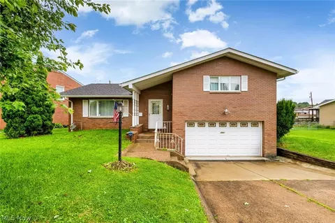2081 Eve Dr, Steubenville, OH 43952