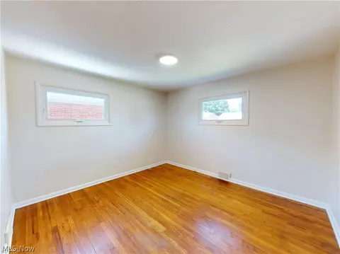 Bedroom - 1713 Empire Rd, Wickliffe, OH 44092 photo 5 of 5