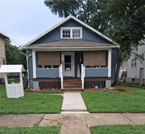 1669 Linden Ave, Zanesville, OH 43701