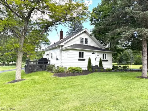 13307 Market St, North Lima, OH 44452