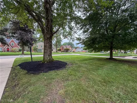 Exterior - 228 Wolcott Dr, Boardman, OH 44512 photo 6 of 6