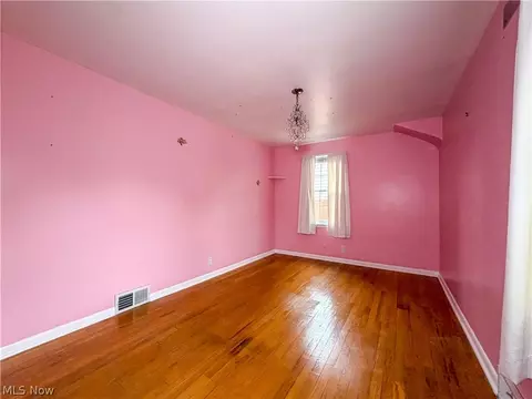 Bedroom - 228 Wolcott Dr, Boardman, OH 44512 photo 4 of 4