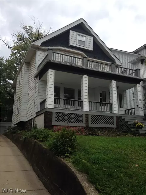 2249 Bellfield Ave, Cleveland Heights, OH 44106