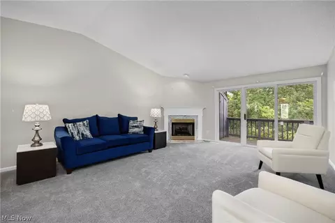 Living - 4648 Oak Point Rd, Lorain, OH 44053 photo 1 of 6