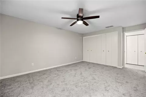 Bedroom - 4648 Oak Point Rd, Lorain, OH 44053 photo 5 of 8